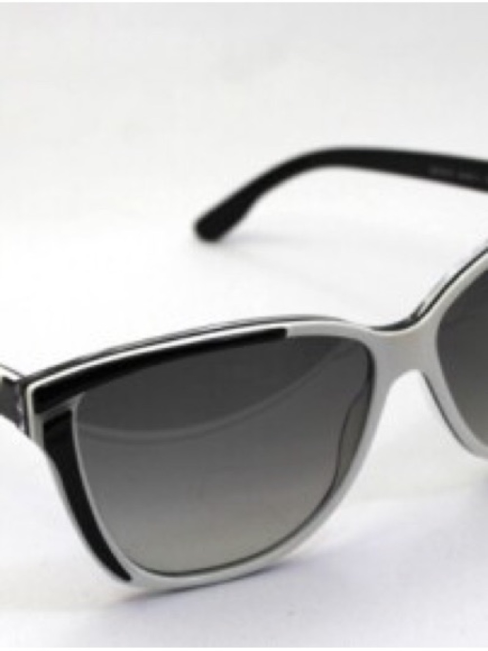 Women’s STELLA McCartney Sunglasses White and Black – Chic Sun Protection